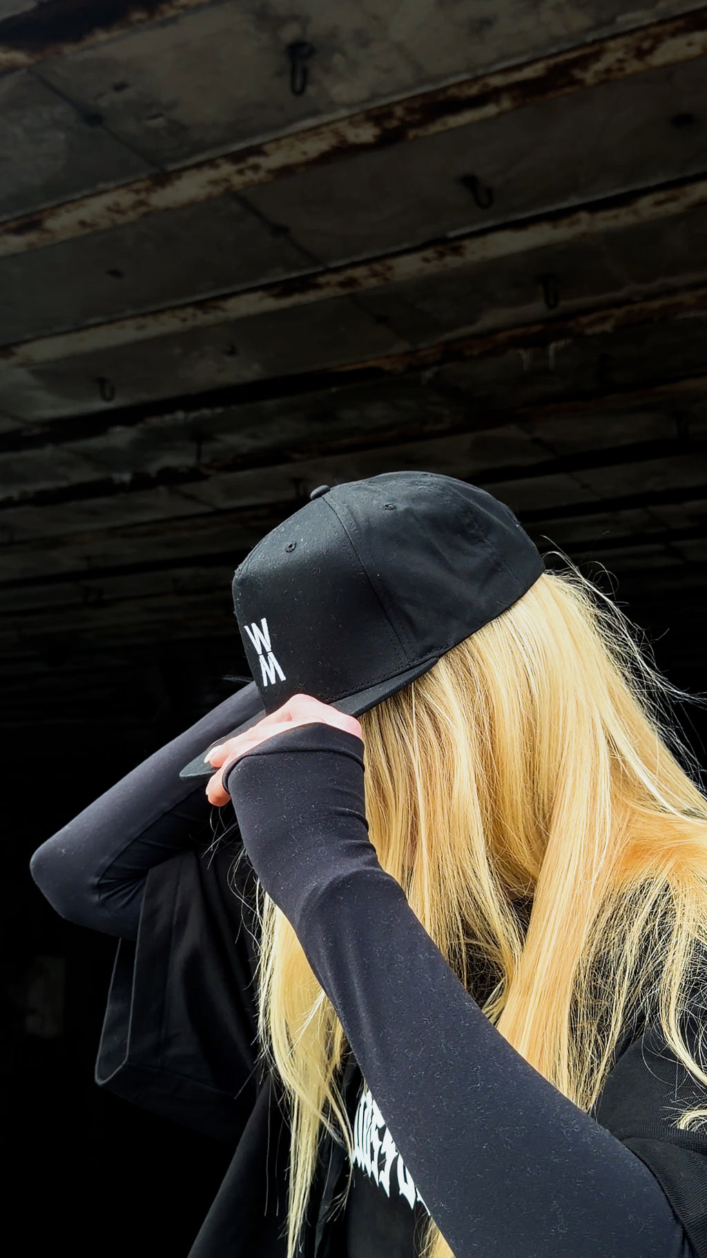 ECLIPSE SNAPBACK