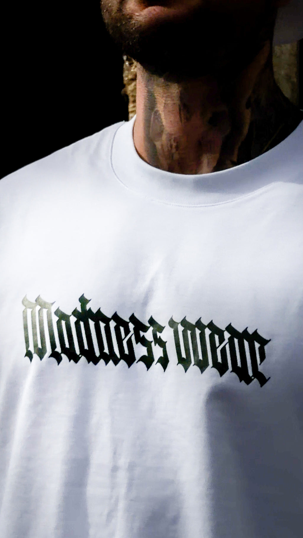 MADNESS BASIC TSHIRT